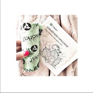 It works body wraps.